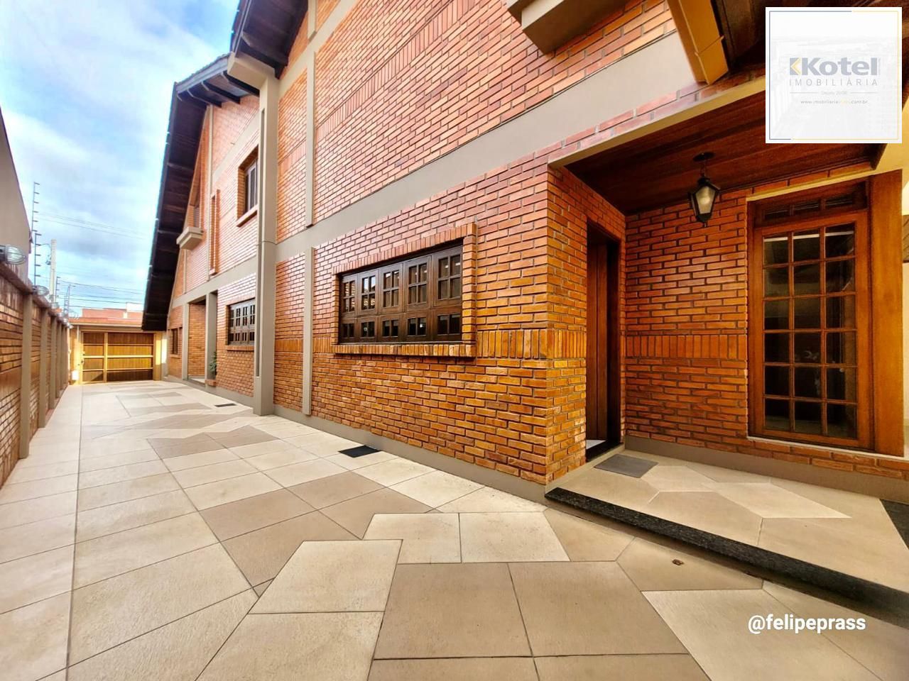 Casa 2 quartos à venda, 264m², Rio Branco - Canoas