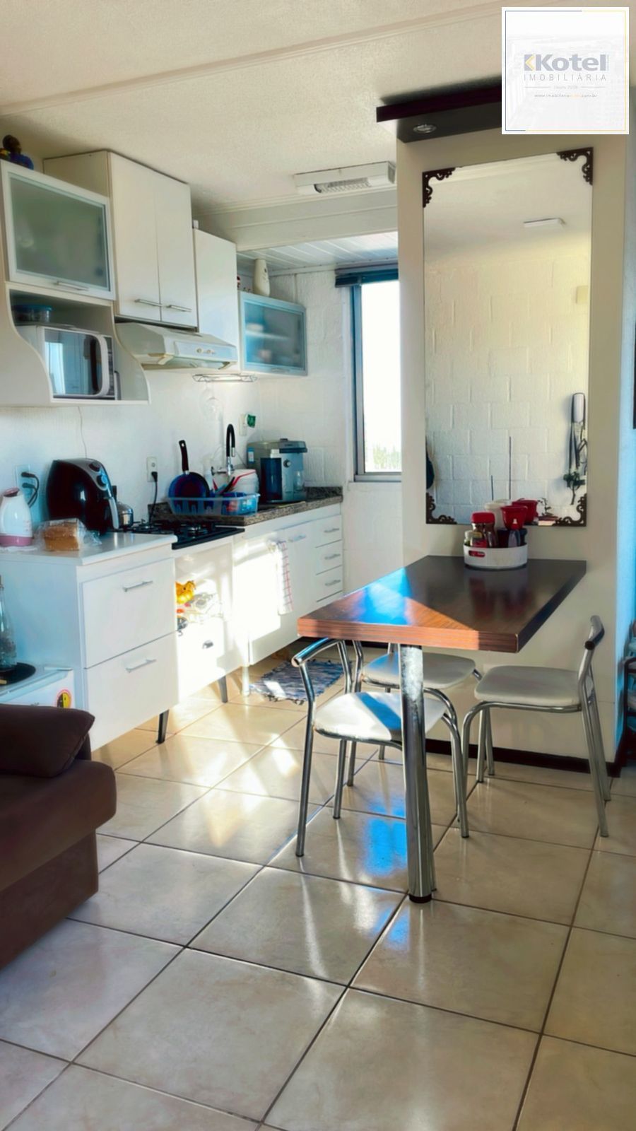 Apartamento de 2 dormitórios e *vaga na Cavalhada