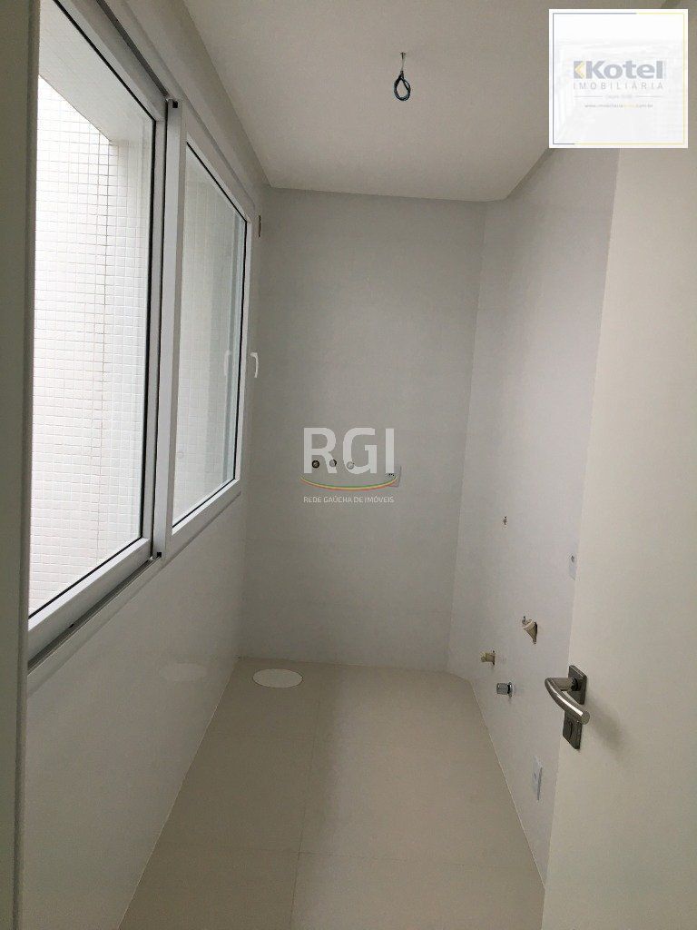 Apartamento para Venda - 83.37m², 3 dormitórios, sendo 2 suites, 2 vagas - Centro