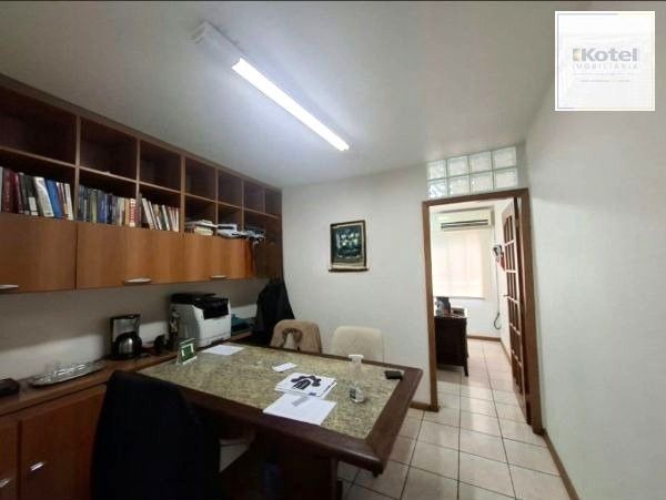 Sala / Apartamento no Centro com 35m²