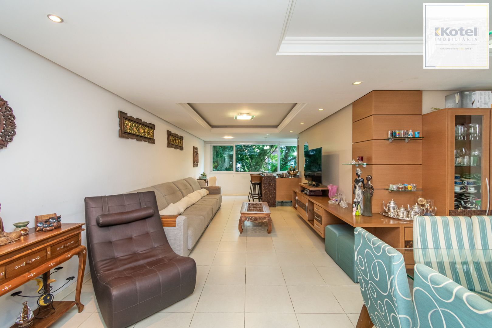 Apartamento no bairro Higienópolis de 3 dormitórios e 2 vagas — foto 2
