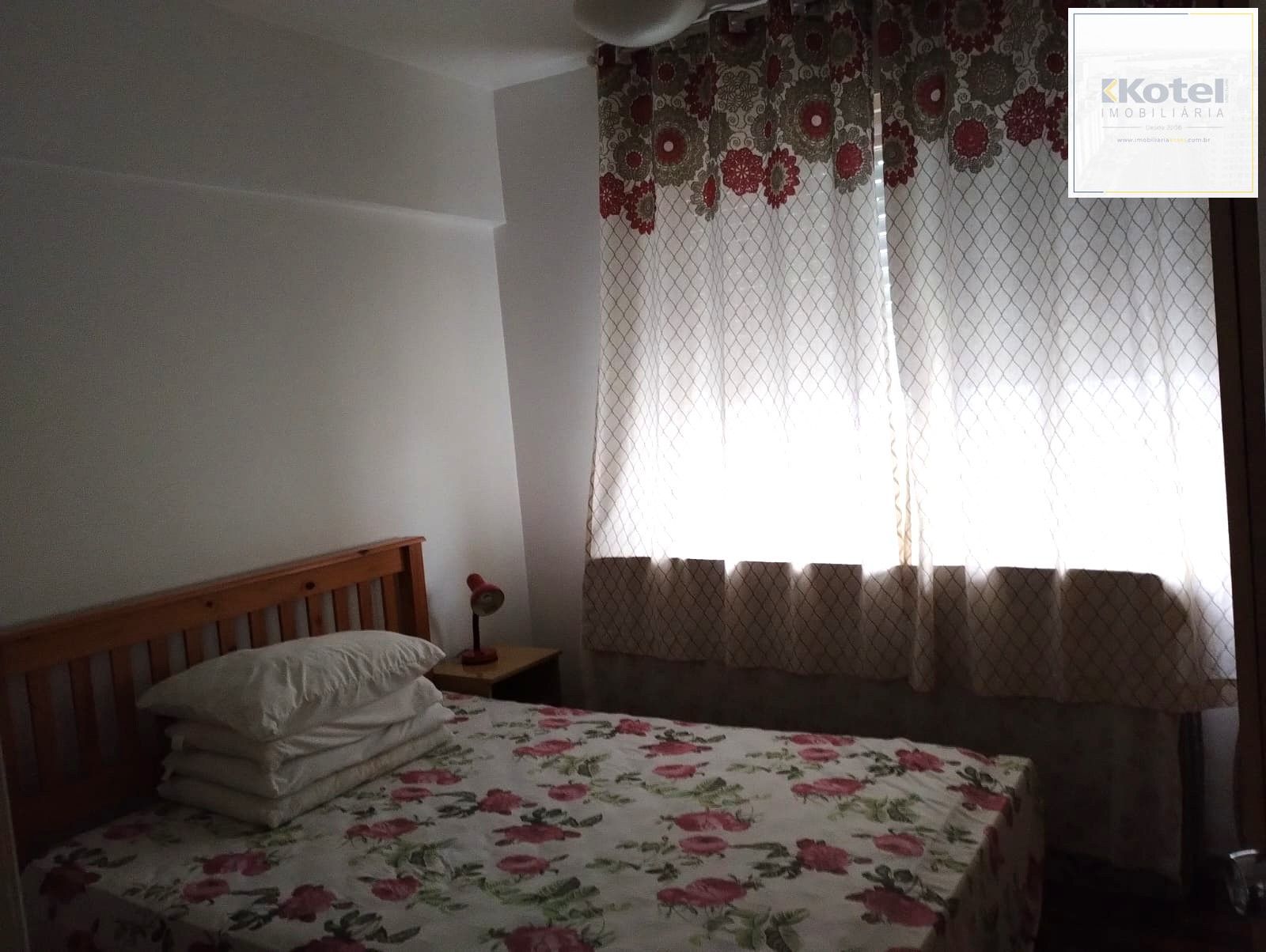 Apartamento no Centro de 1 dormitório DESOCUPADO