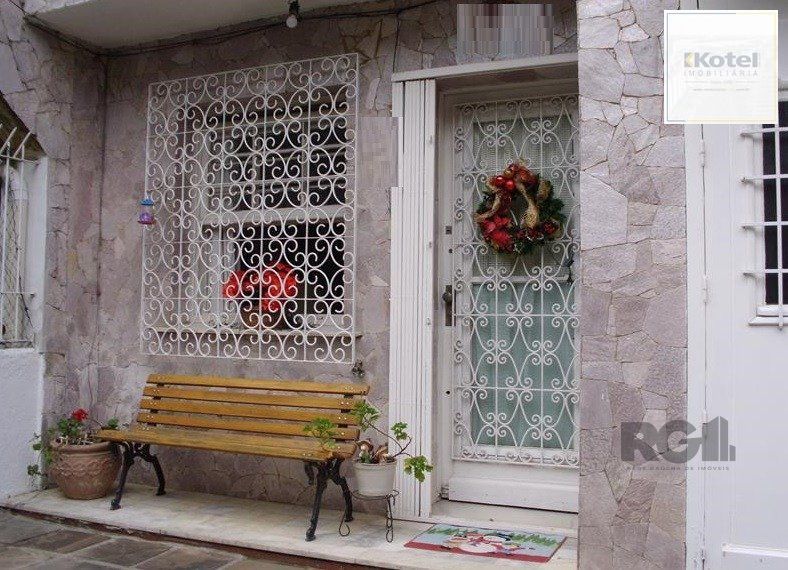 Casa sobrado no bairro Higienópolis de 3 dormitórios e 2 vagas — foto 3