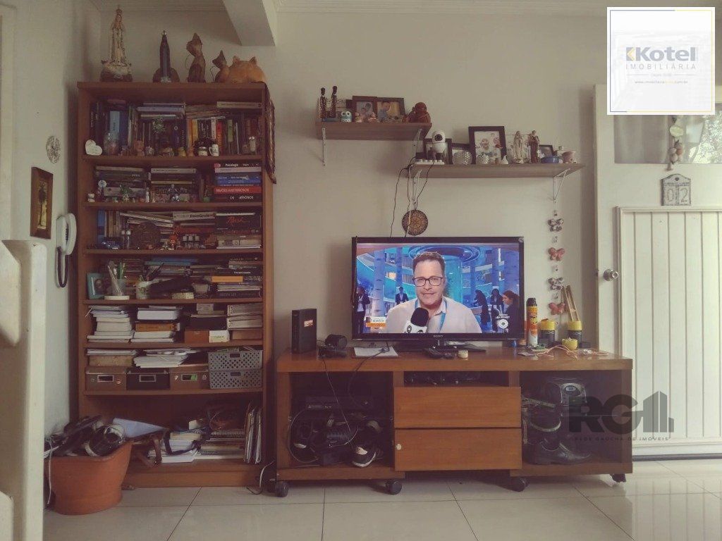 Casa em condomínio no Sarandi de 2d vaga e infra — foto 5