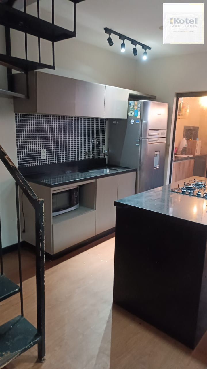 Casa sobrado em condomínio no bairro Camaquã de 3 dormitórios e vaga DESOCUPADO — foto 4
