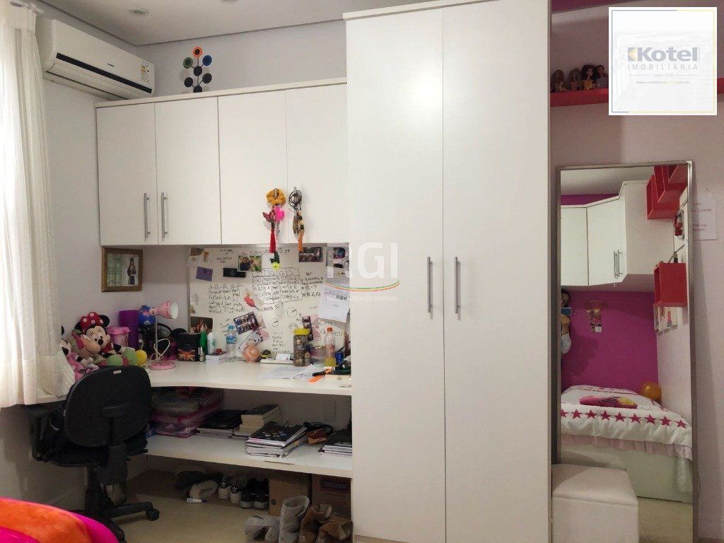 Apartamento para Venda - 80m², 2 dormitórios, 1 vaga - Menino Deus