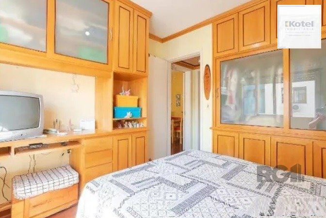 Apartamento no Petrópolis de 1 dormitório e vaga — foto 5