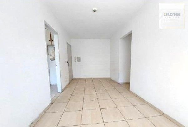 Apartamento de 3 dormitórios, 1 vaga - Cristal — foto 3