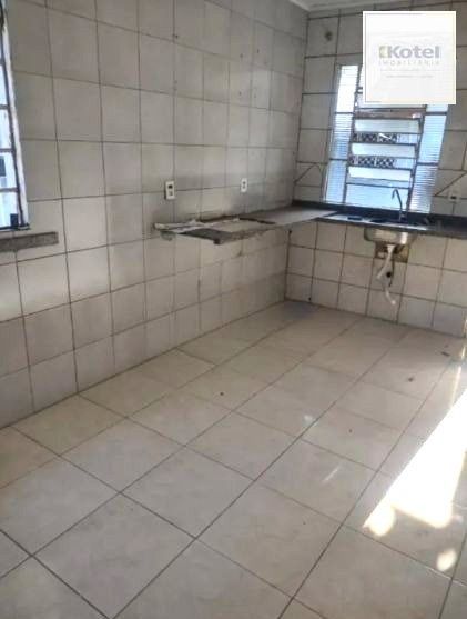 Casa no Sarandi de 2 dormitórios e pátio — foto 4