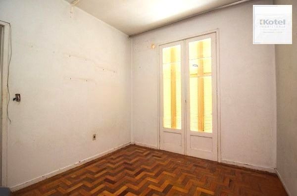 Apartamento de 3 dormitórios no bairro Santana DESOCUPADO — foto 5