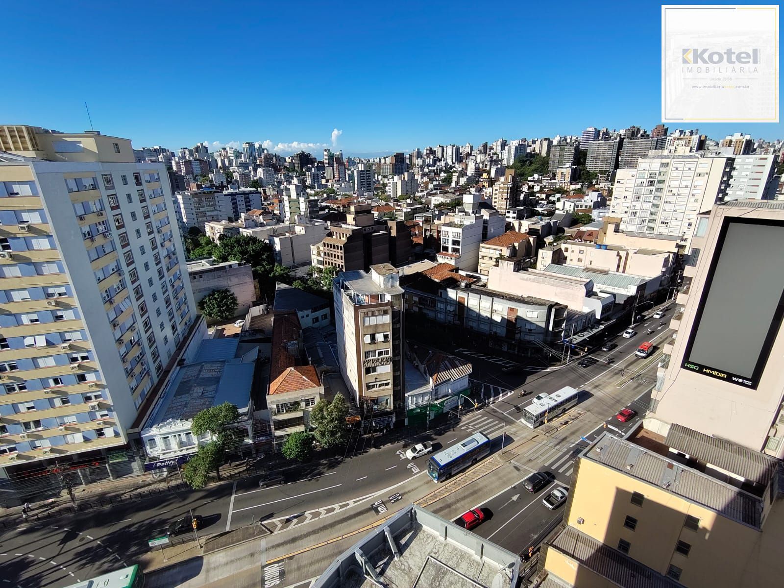 Sala comercial à venda/Porto Alegre/ Bom Fim/ frente HPS/ 70m² PRIVATIVOS