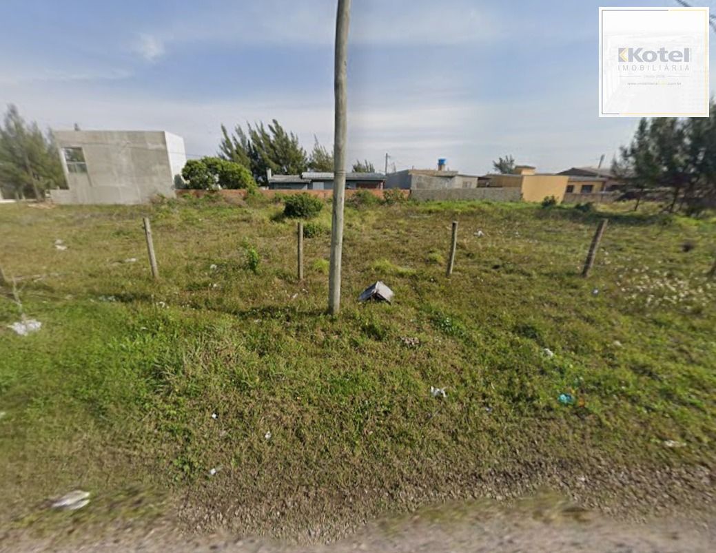 Terreno com 300m² em Capão da Canoa - Capão Novo