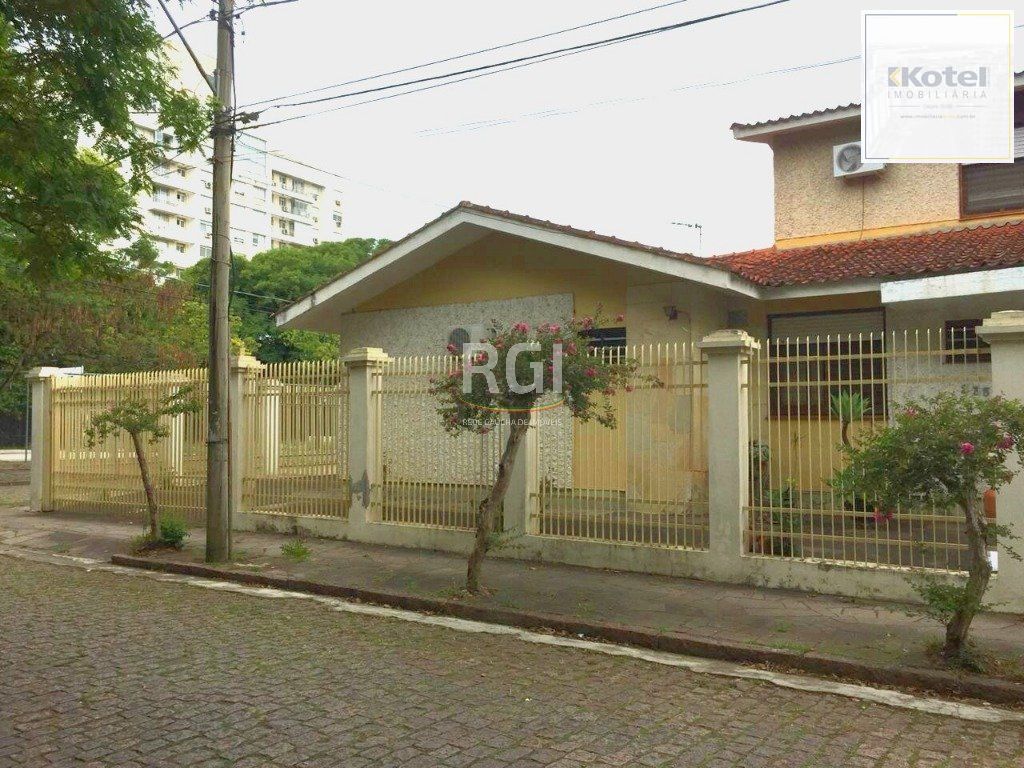 Casa para Venda - 340m², 4 dormitórios, sendo 2 suites, 3 vagas - Jardim Lindóia — foto 3