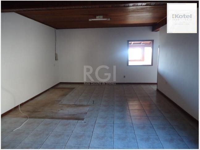Casa para Venda - 100m², 3 dormitórios, sendo 1 suites, 3 vagas - Morro Santana