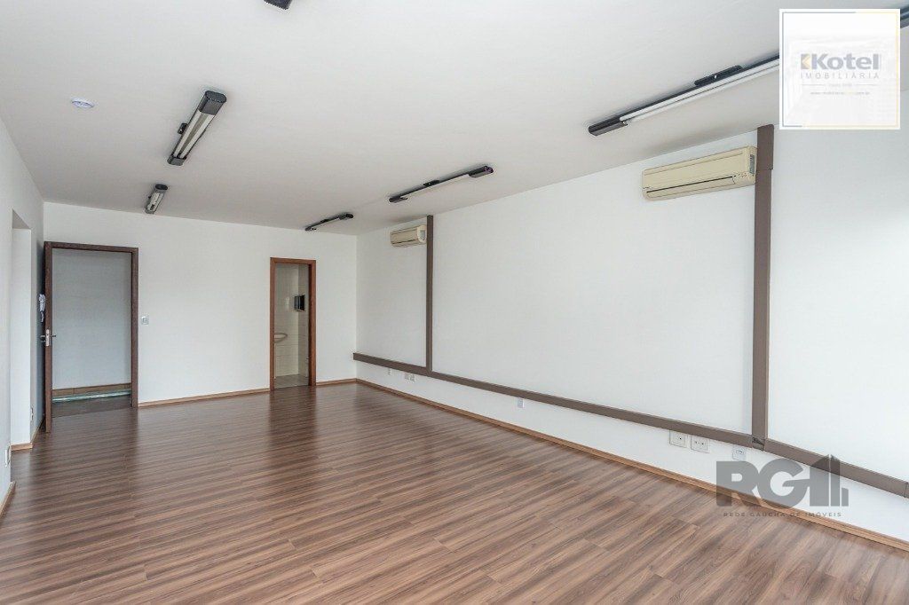 Sala Comercial à venda, 34m², Menino Deus - Porto Alegre