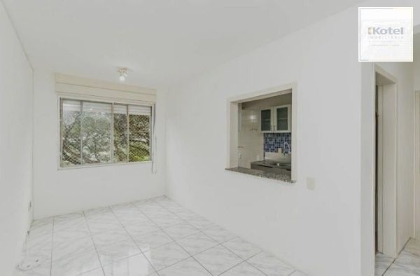 Apartamento no bairro Tristeza de 2 dormitórios DESOCUPADO — foto 3