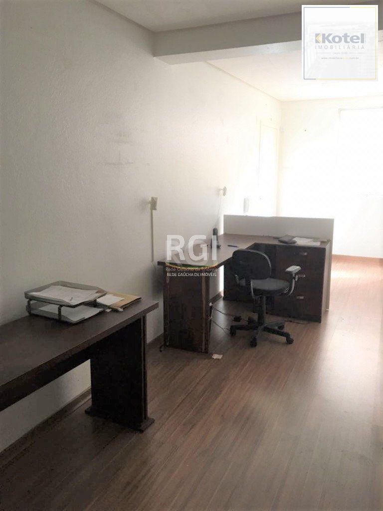 Conjunto / Sala com 40m² no bairro Floresta