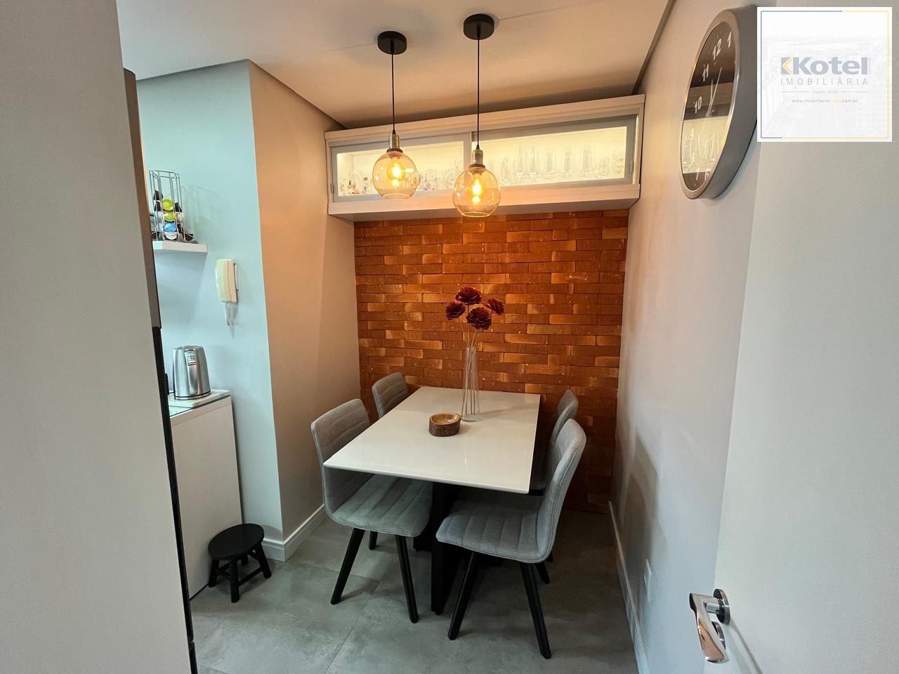 Apartamento 2 dorm. + Dependência no Menino Deus — foto 5