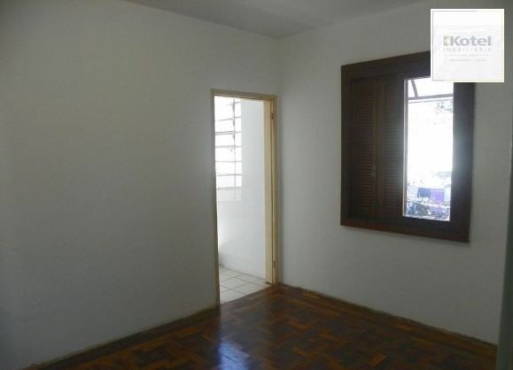 Apartamento de 2 dormitórios na Medianeira — foto 4