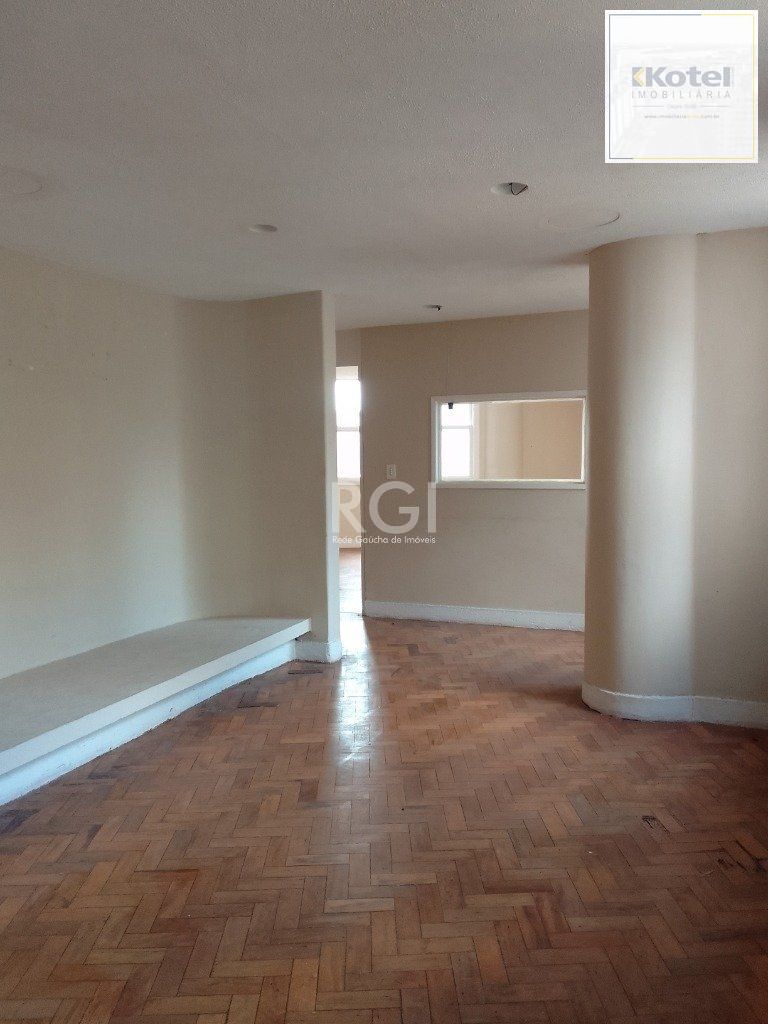 Conjunto/Sala para Venda - 112.6m², 0 dormitórios, Centro