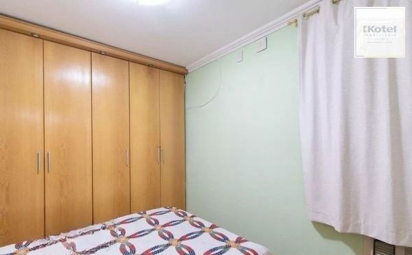 Apartamento no Centro de 1 dormitório semi mobiliado
