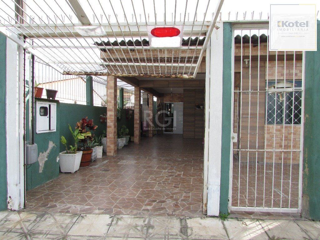 Casa para Venda - 150m², 3 dormitórios, 2 vagas - Santa Rosa de Lima