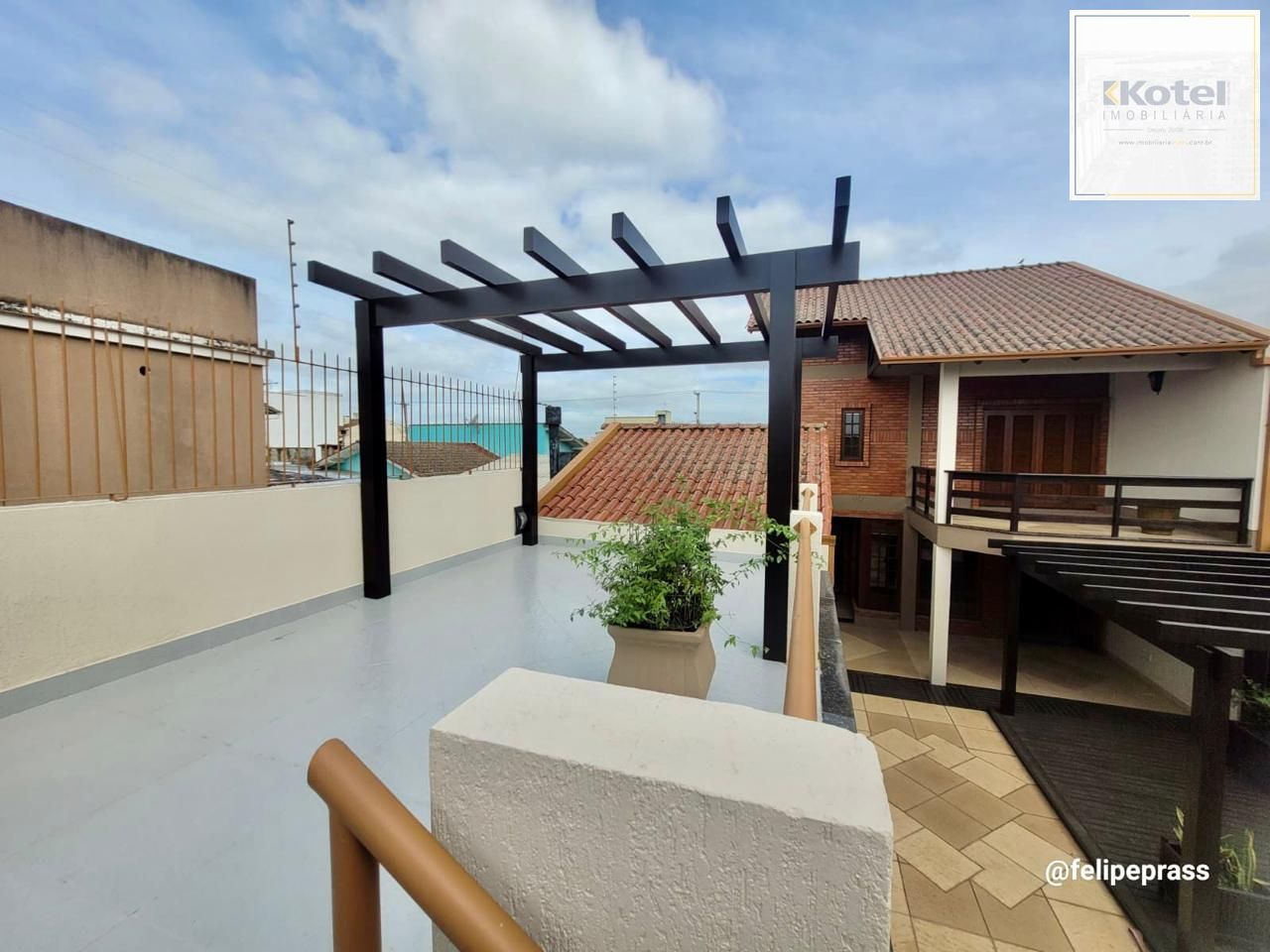 Casa 2 quartos à venda, 264m², Rio Branco - Canoas