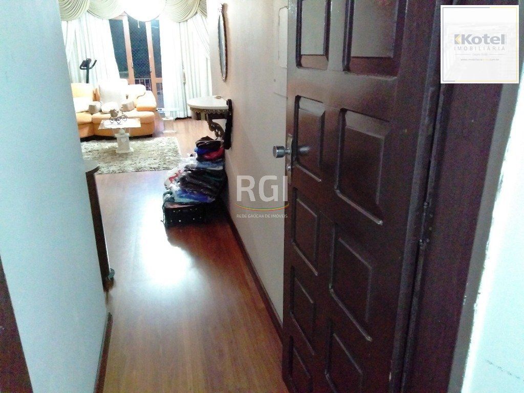 Cobertura para Venda - 323.99m², 3 dormitórios, sendo 1 suites, Partenon — foto 4