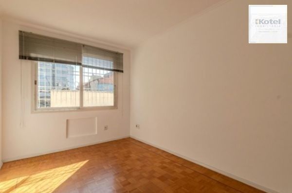Apartamento no bairro Floresta de 1 dormitório DESOCUPADO — foto 2