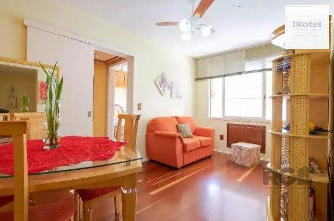 Apartamento no Petrópolis de 1 dormitório e vaga — foto 2