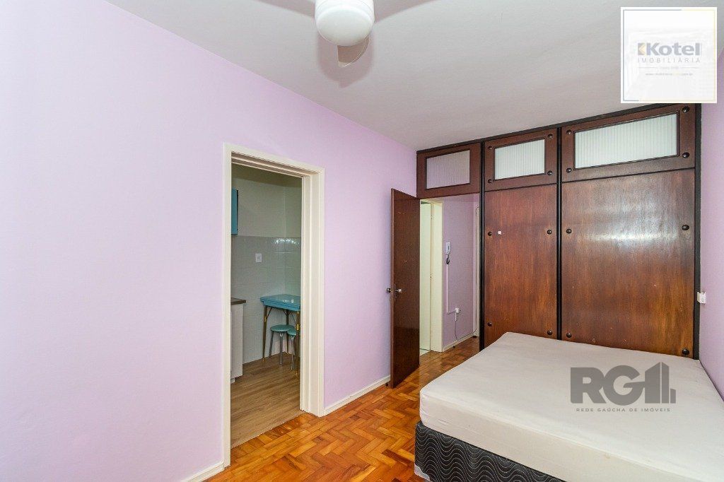 Apartamento JK no Centro Desocupado mobiliado DESOCUPADO