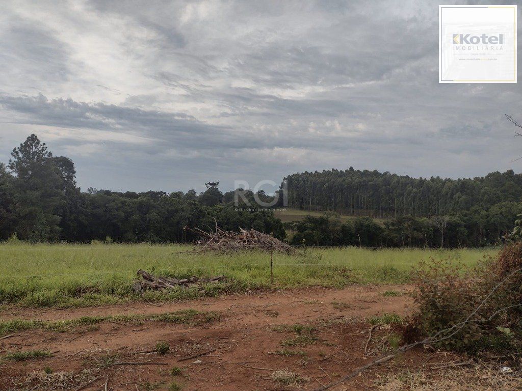 Sítio para Venda - 80m², 3 dormitórios, Fazenda Fialho — foto 2