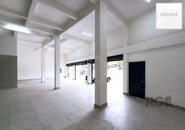 Libertas imobiliária aluga loja na Av. Assis Brasil com 530m²-Passo D`areia — foto 3
