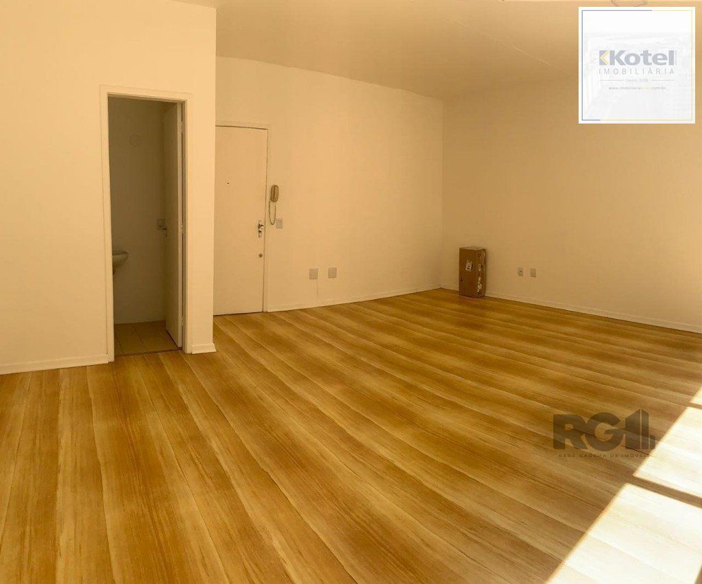 Sala Comercial à venda, 35m², Auxiliadora - Porto Alegre — foto 3