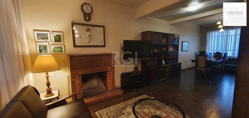 Casa para Venda 3 dormitórios, 2 vagas - Petrópolis — foto 4