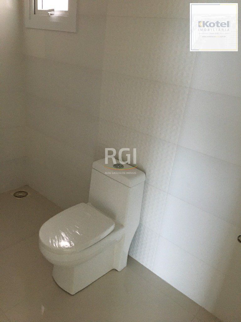 Apartamento para Venda - 83.37m², 3 dormitórios, sendo 2 suites, 2 vagas - Centro