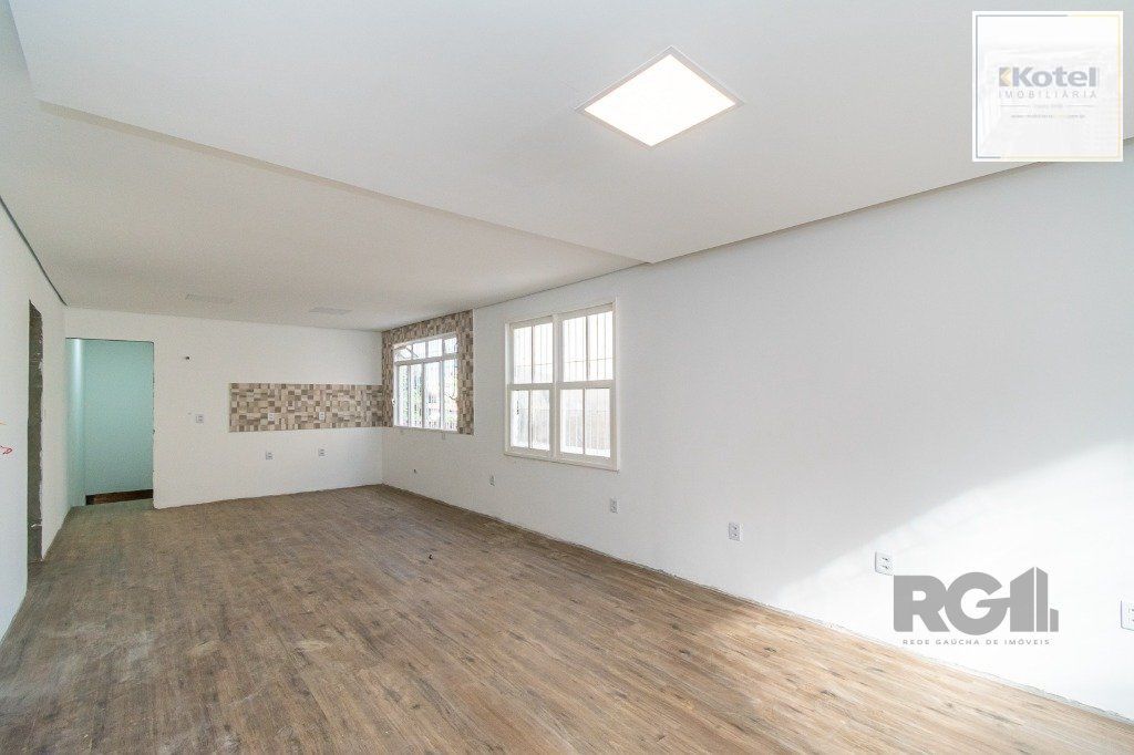 Casa no bairro Cristal de 3 dormitórios — foto 5