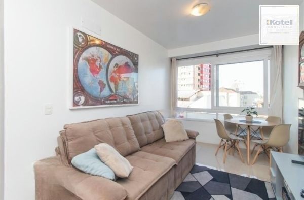 Apartamento na Cidade Baixa de 1 dormitório vaga e infra