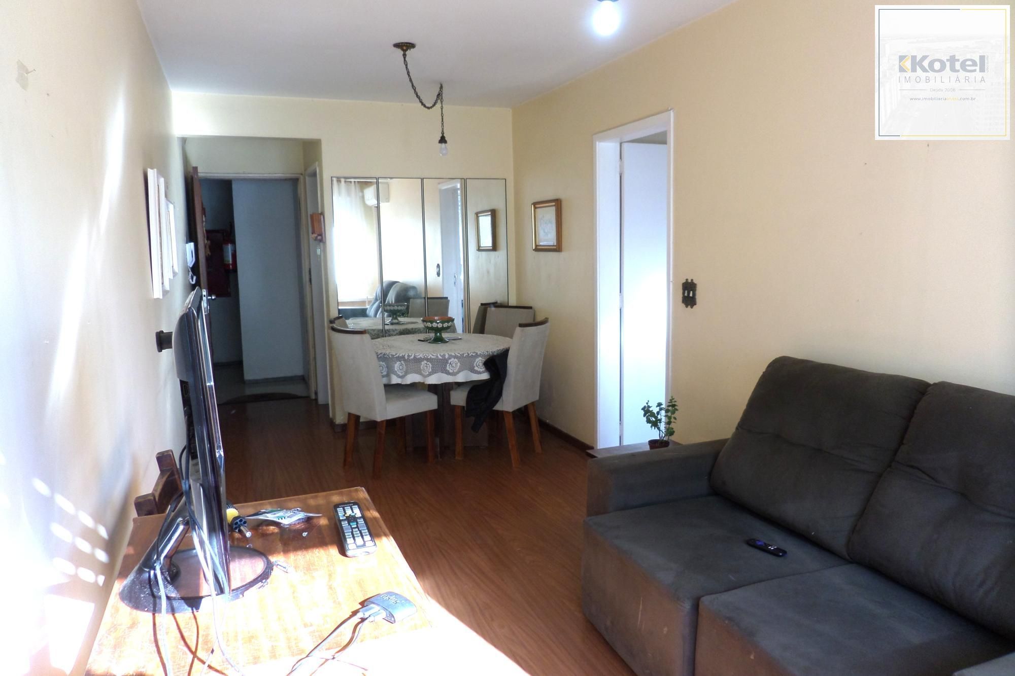 Apartamento no Centro de 2 dormitórios dependência DESOCUPADO — foto 5