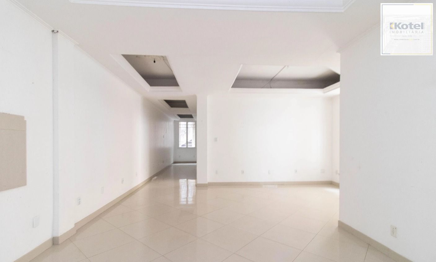 Apartamento no Centro com 121m² DESOCUPADO