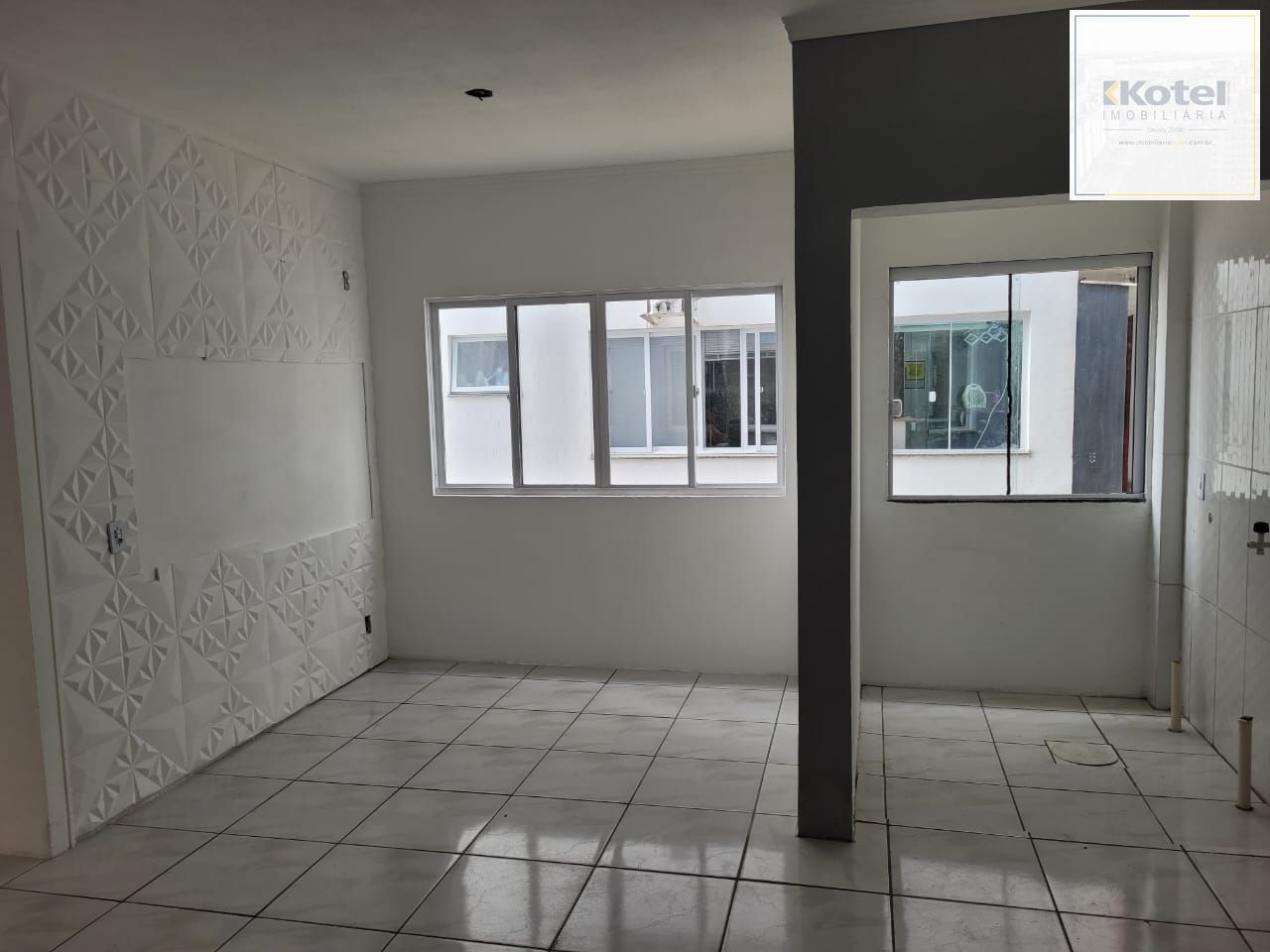Apartamento em Gravatai Térreo de 2 dormitórios e vaga