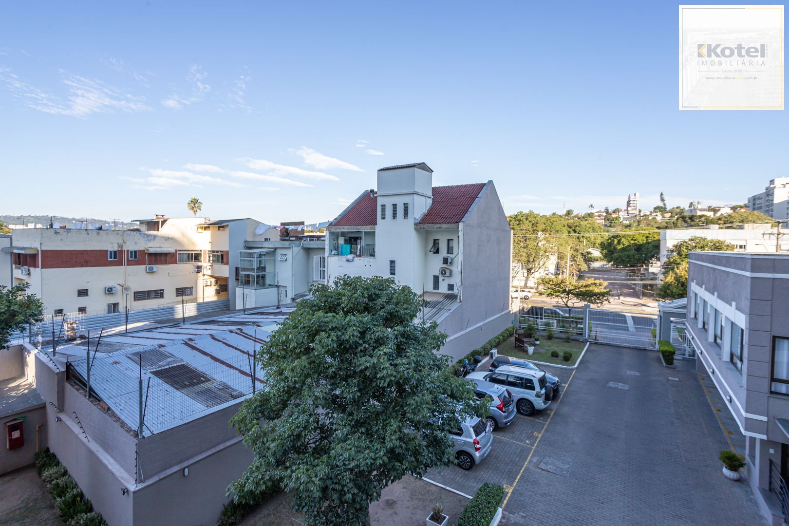 Apartamento no Cristal de 3 dormitórios , 2 vagas e infra — foto 4
