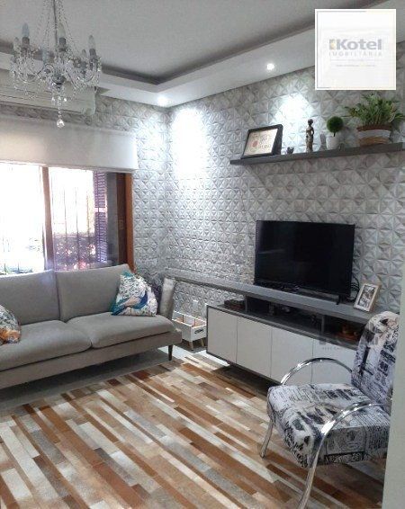 Sobrado triplex no Partenon de 3 dormitórios e 2 vagas — foto 3