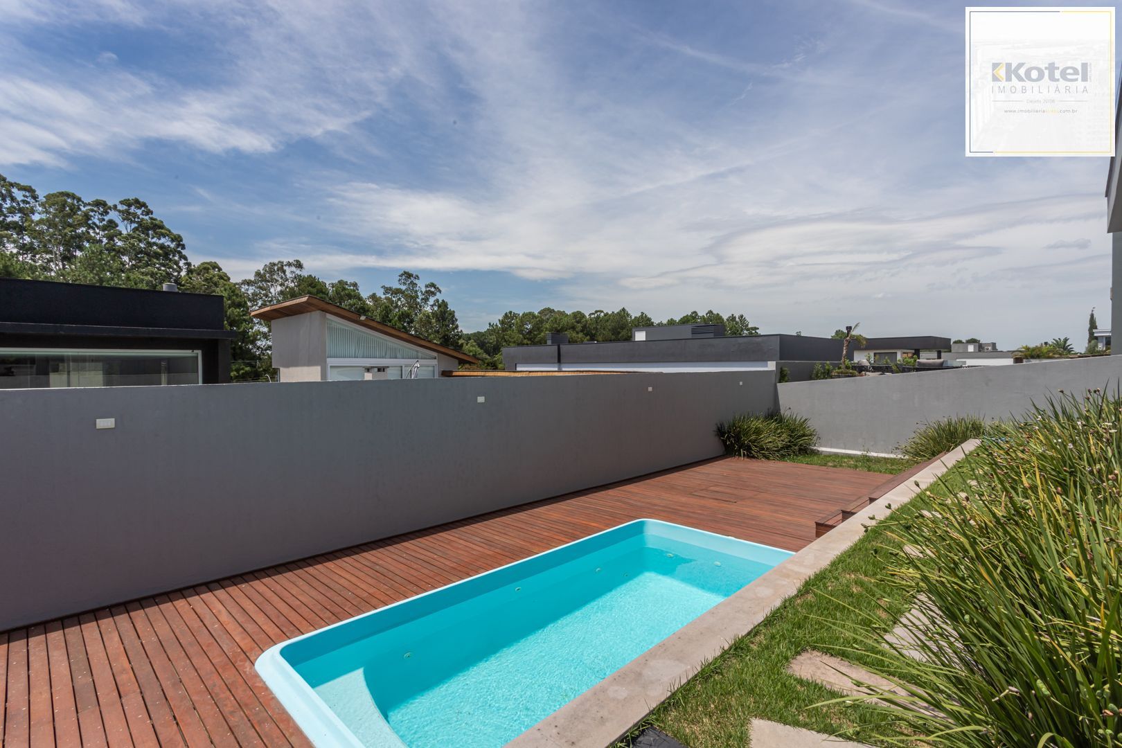 Casa de Condomínio 4 quartos à venda, 485m², Vila Nova - Porto Alegre