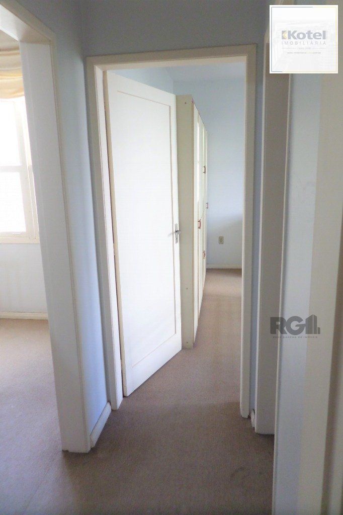 Apartamento no bairro Santa Cecilia de 2 dormitórios DESOCUPADO