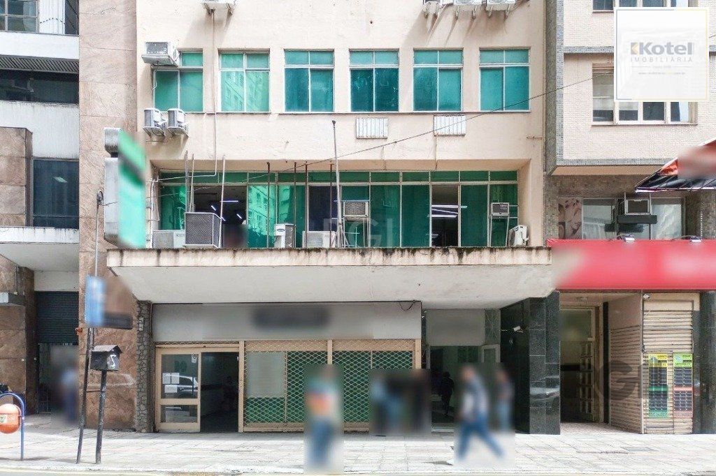 Apartamento JK no Centro desocupado