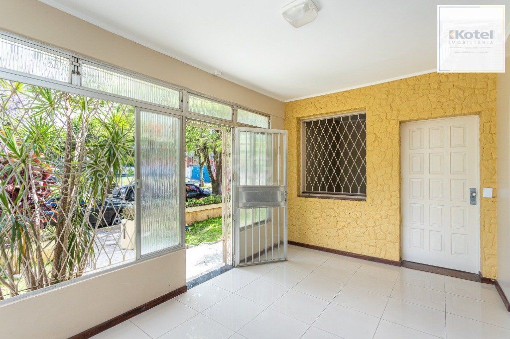 Casa para Venda - 740m², 5 dormitórios, sendo 1 suites, 3 vagas - Vila Assunção — foto 4