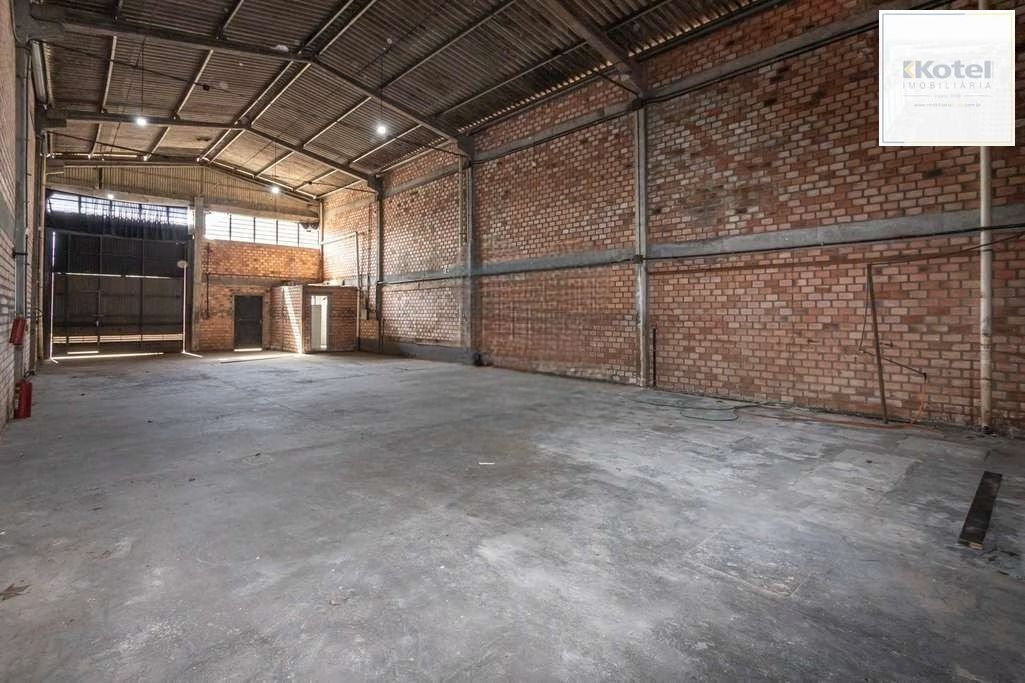 Galpão 2 quartos à venda, 600m², Navegantes - Porto Alegre