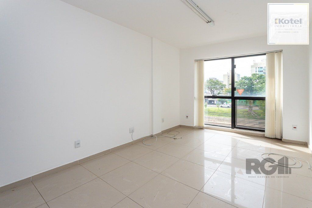 Sala comercial no Menino Deus