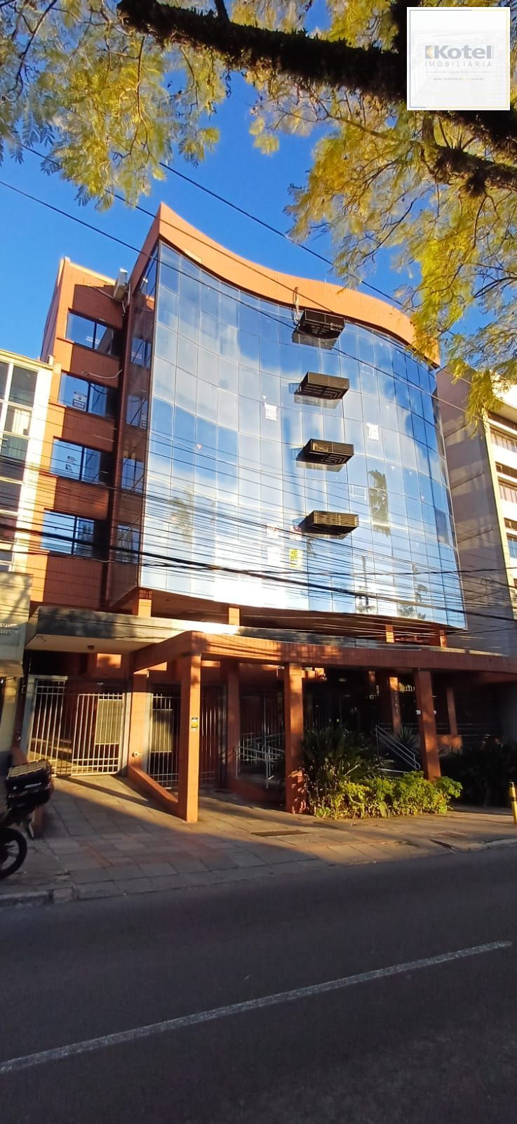 Sala Comercial 1 quartos à venda, 45m², Petrópolis - Porto Alegre